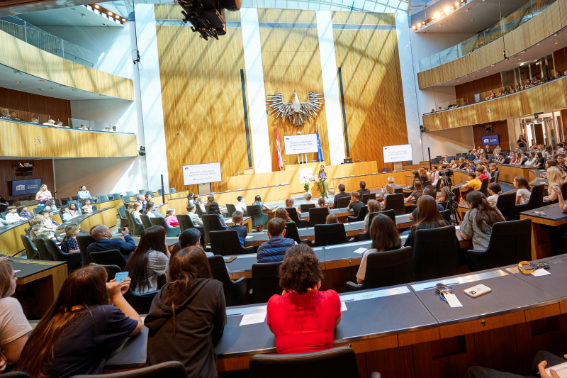 Moderation durch Katharina Kramer Agentur Müllers Freunde