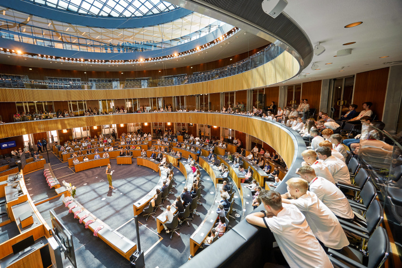 Moderation durch Katharina Kramer Agentur Müllers Freunde