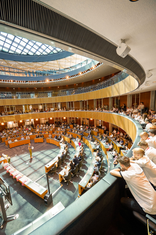 Moderation durch Katharina Kramer Agentur Müllers Freunde