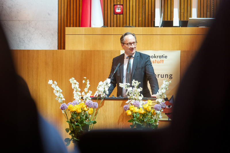 Eröffnungsworte durch Bundesratspräsident Günter Kovacs (SPÖ)