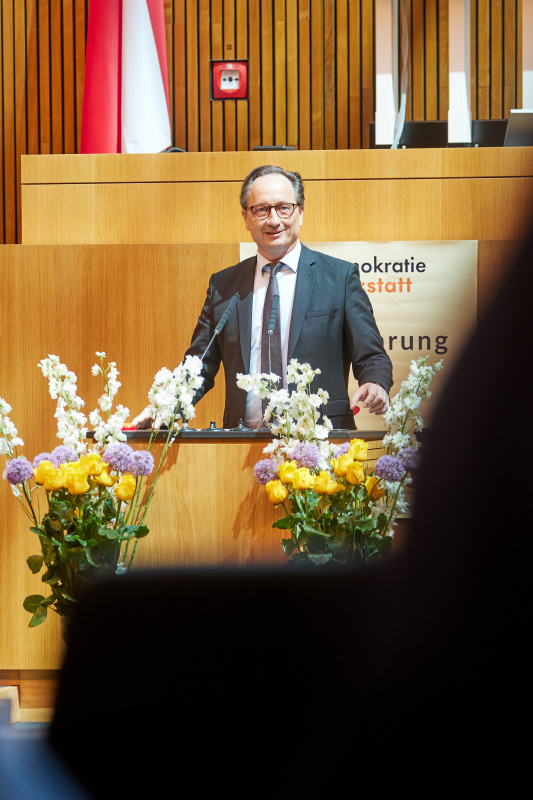 Eröffnungsworte durch Bundesratspräsident Günter Kovacs (SPÖ)