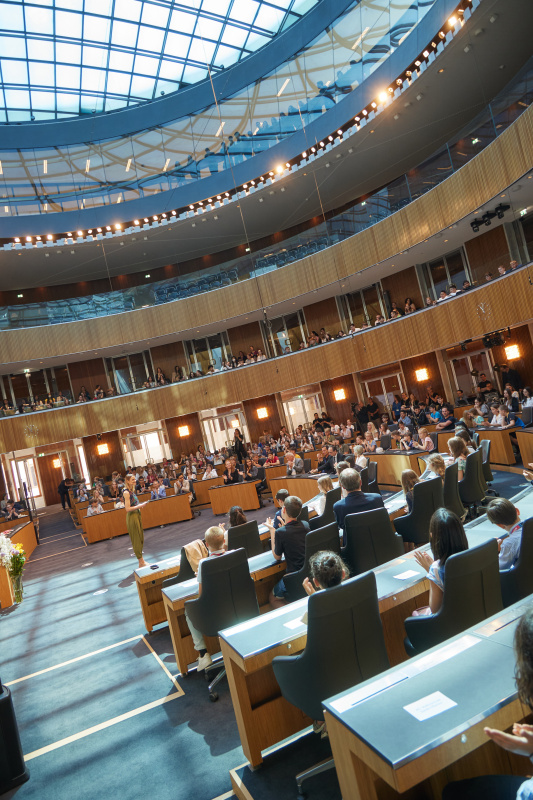 Moderation durch Katharina Kramer Agentur Müllers Freunde