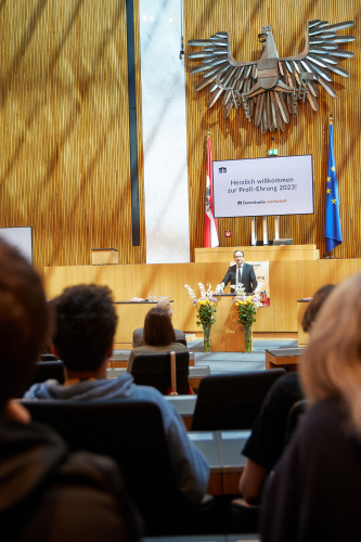 Eröffnungsworte durch Bundesratspräsident Günter Kovacs (SPÖ)