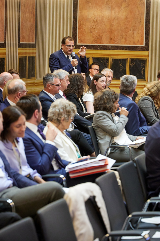 Generaldiskussion unter Beteiligung der Podiumsdiskutanten und Vortragenden