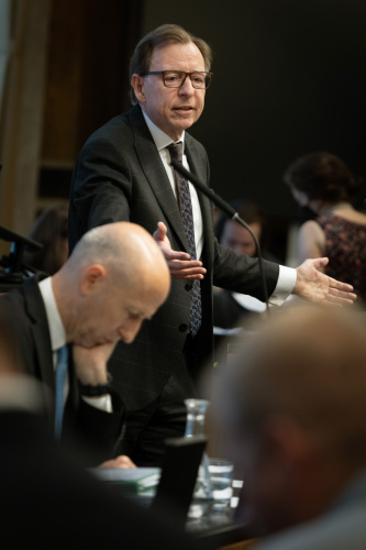 Am Redner:innenpult Bundesrat Christian Buchmann (ÖVP)