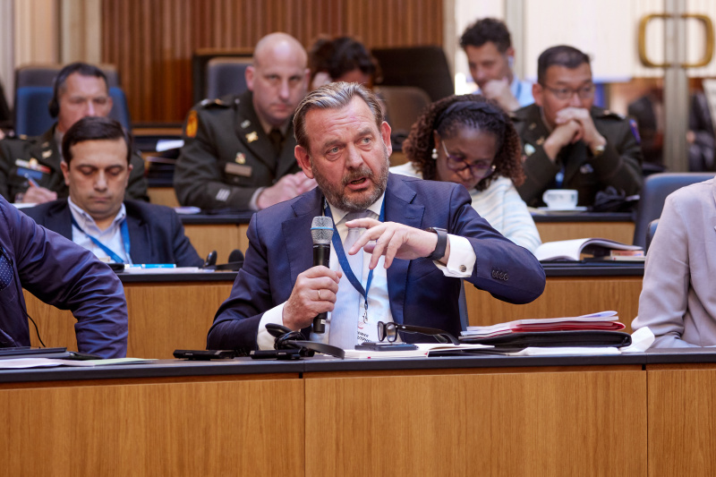 Session 3 - Debate - Question of participant