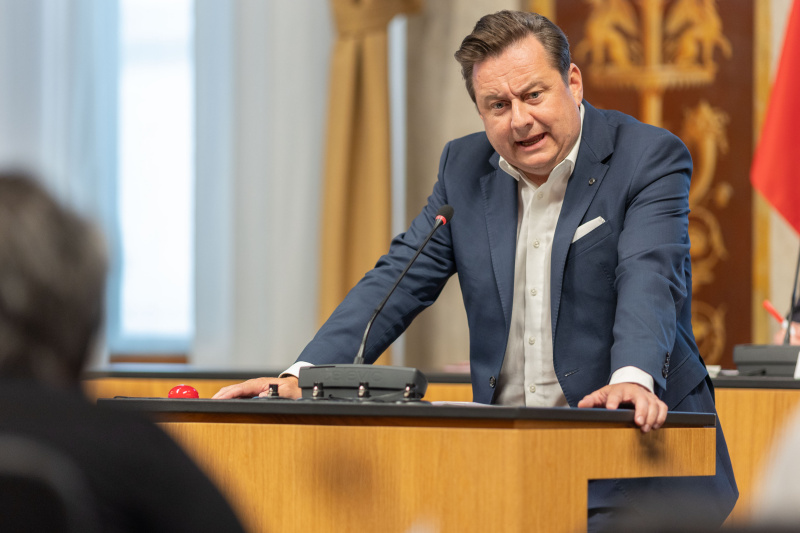 Am Rednerpult: Nationalratsabgeordneter Kurt Egger (ÖVP)