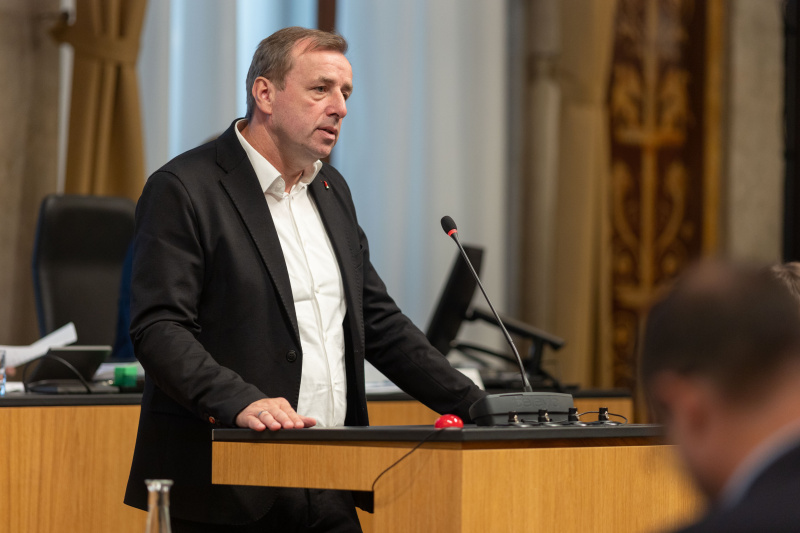 Am Rednerpult: Nationalratsabgeordneter Christian Drobits (SPÖ)