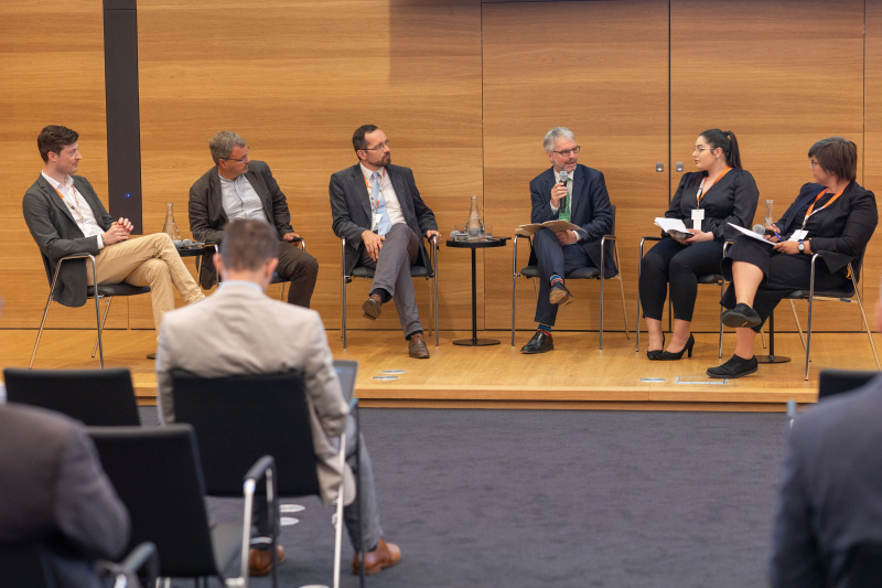 Panel I: Different types of evidence in(to) parliamentary processes