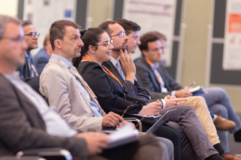 Blick Richtung Teilnehmer:innen