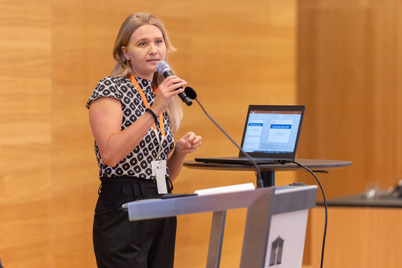 Panel III: "Parliaments dealing with uncertain knowledge". Sonja Riegler - Universität Wien