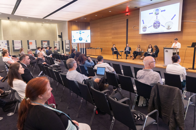 Panel III: "Parliaments dealing with uncertain knowledge"