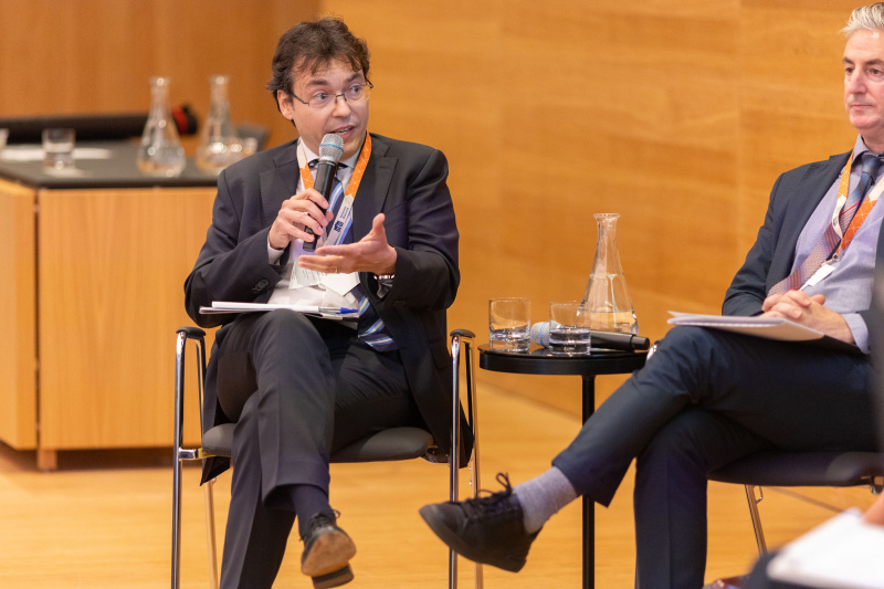 Panel III: "Parliaments dealing with uncertain knowledge". Am Wort  Dario Elia Tosi (University of Turin)