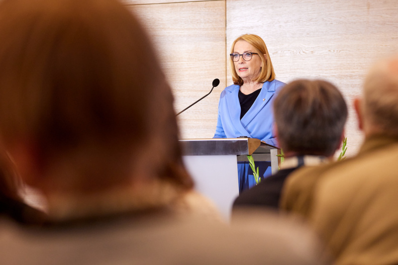 Eröffnungsworte der Zweiten Nationalratspräsidentin Doris Bures (SPÖ)