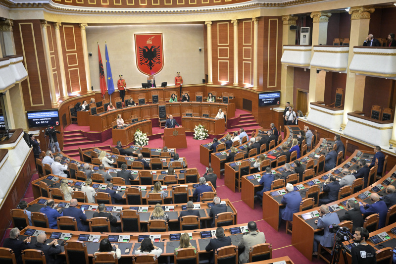 Rede im albanischen Parlament. Nationalratspräsident Wolfgang Sobotka (ÖVP)