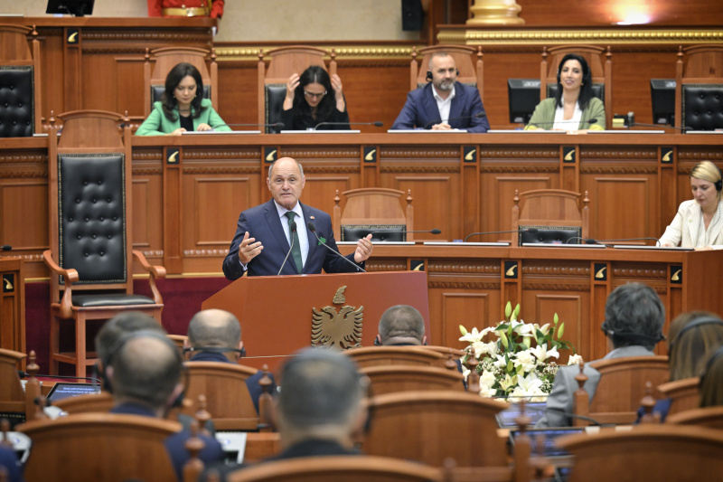 Rede im albanischen Parlament. Nationalratspräsident Wolfgang Sobotka (ÖVP)
