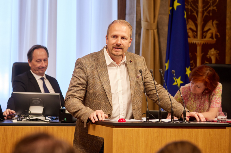 Am Rednerpult Bundesrat Markus Leinfellner (FPÖ)