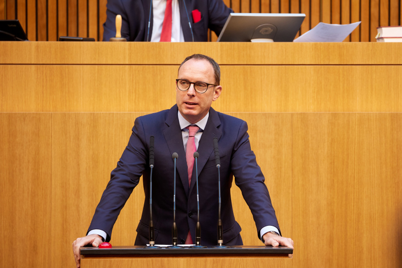 Am Rednerpult Nationalratsabgeordneter Andreas Ottenschläger (ÖVP)