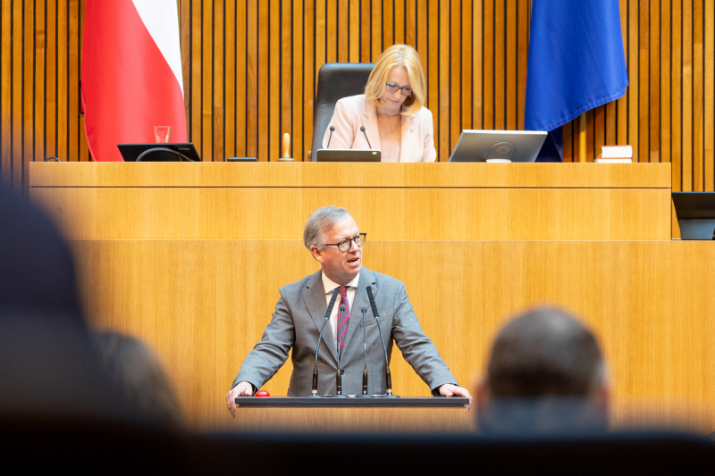 Am Rednerpult Nationalratsabgeordneter Werner Saxinger (ÖVP)