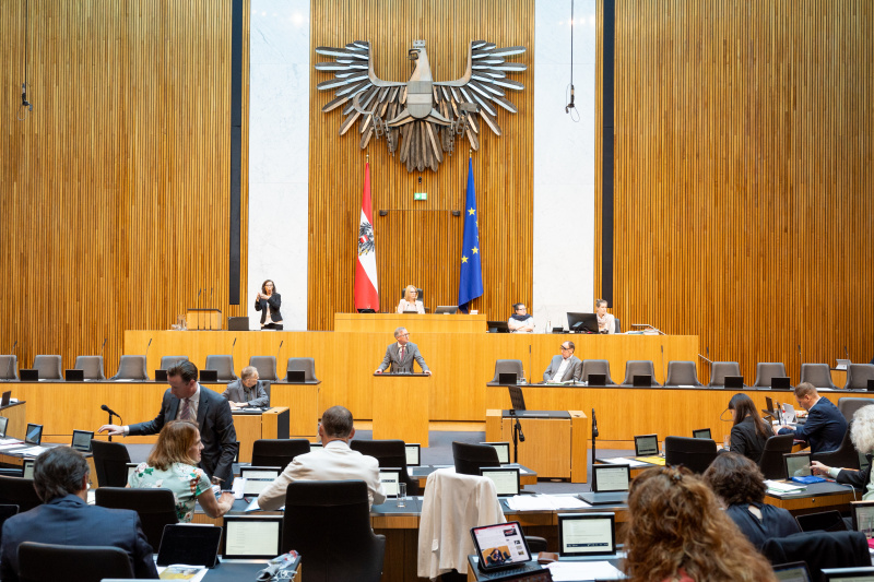 Am Rednerpult Nationalratsabgeordneter Werner Saxinger (ÖVP)