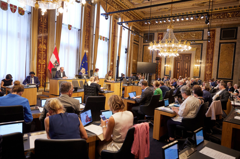 Am Rednerpult Bundesrätin Sandra Böhmwalder (ÖVP)