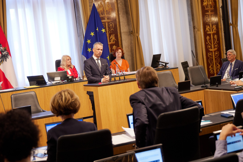 Am Rednerpult Bundesrat Harald Himmer (ÖVP)