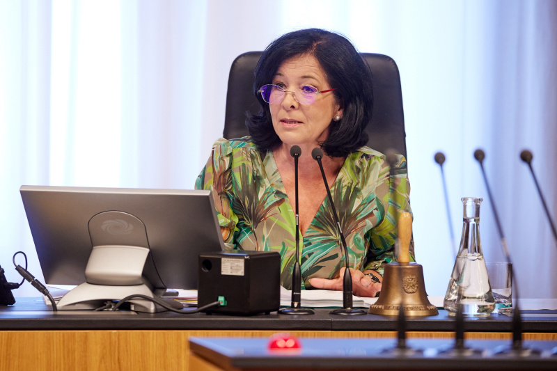 Vizepräsidentin des Bundesrates Margit Göll (ÖVP) am Präsidium