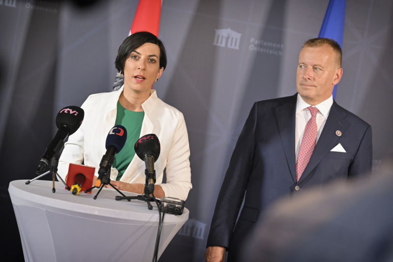 Pressestatement. Von links: Präsidentin der tschechischen Abgeordnetenkammer Markéta Pekarová Adamová, Nationalratspräsident Wolfgang Sobotka (ÖVP), Präsident des slowakischen Nationalrates Boris Kollár