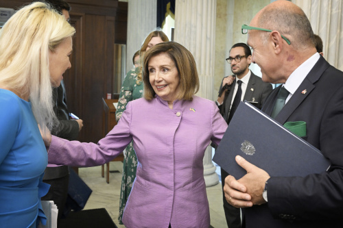 Treffen mit Speaker Emerita Nancy Pelosi. Von links: Botschafterin Petra Schneebauer,  Nancy Pelosi, Nationalratspräsident Wolfgang Sobotka (ÖVP)