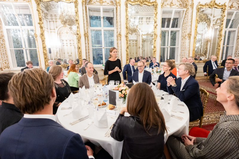 Begrüßung durch Nationalratsabgeordnete Maria Theresia Niss (ÖVP)