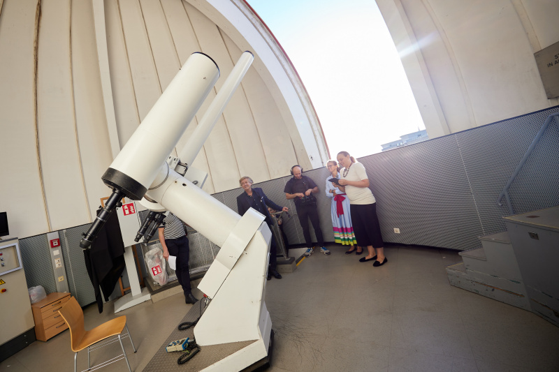 Von links: Hermann Ludwig Moeller, Nationalratsabgeordnete Therese Niss (ÖVP), Moderatorin Tatjana Lukáš