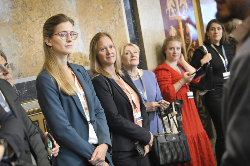 Visiting Tour trough the Parliament