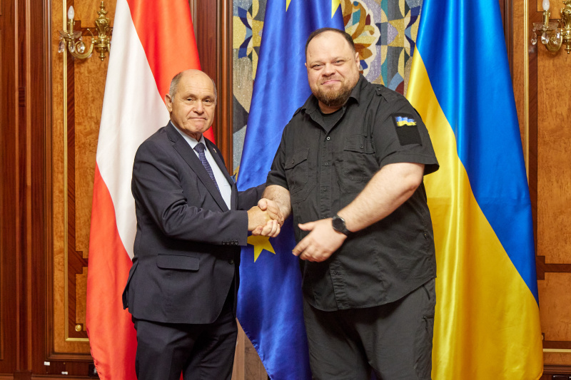 Von links: Nationalratspräsident Wolfgang Sobotka (ÖVP), Vorsitzender der Werchowna Rada der Ukraine Ruslan Stefanchuk