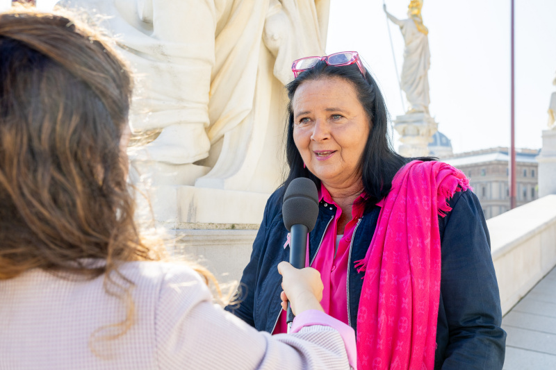 Geschäftsführerin der Österreichischen Krebshilfe Doris Kiefhaber im Interview