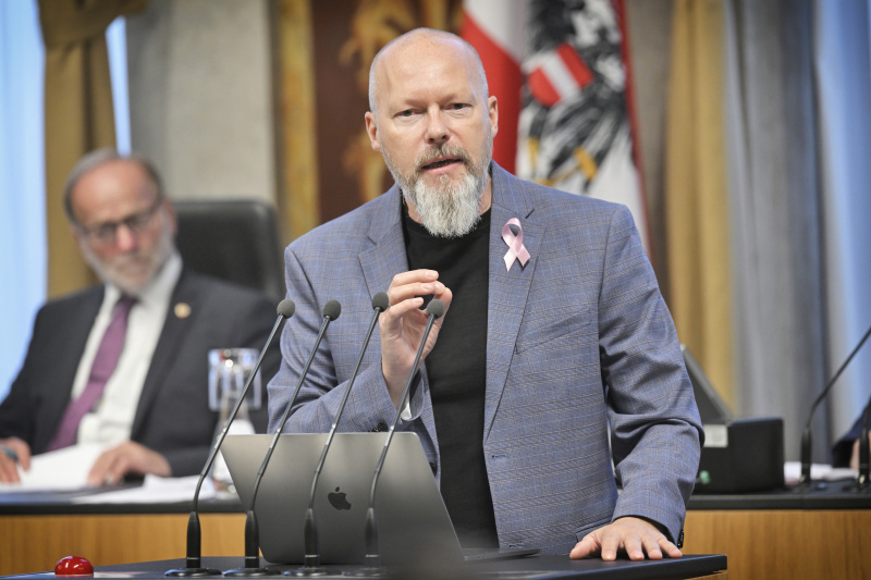 Am Rednerpult: Bundesrat Marco Schreuder (GRÜNE)