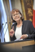 Am Rednerpult: Bundesrätin Andrea Schartel (FPÖ)