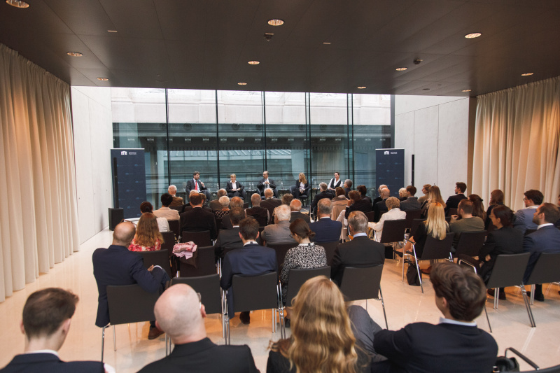 Veranstaltungsteilnehmer:innen