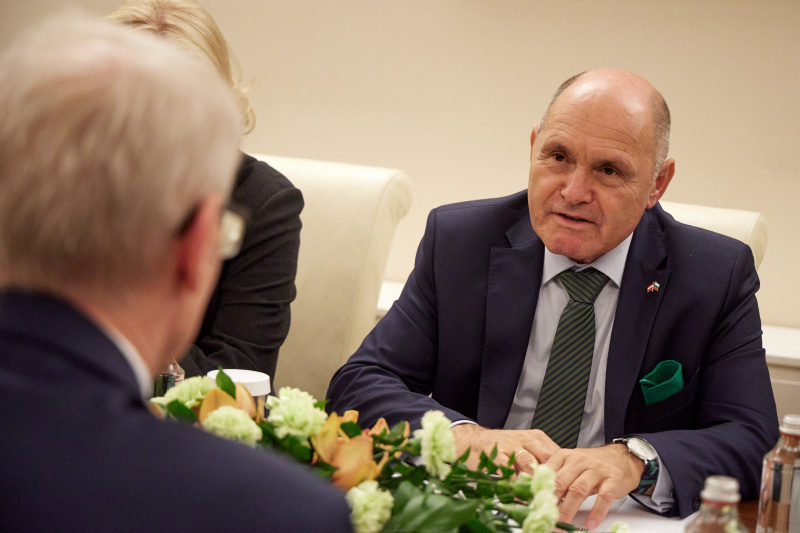 Treffen mit Premierminister der Republik Bulgarien Nikolay Denkov. Nationalratspräsident Wolfgang Sobotka (ÖVP) während der Aussprache