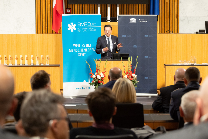 Keynote von Notfallmediziner Johannes Strobel