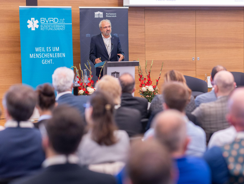 Vortrag von Helmut Trimmel