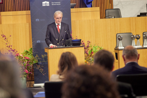 Vorstellung SDG durch Vorsitzender Allianz für Ethik in der Wirtschaft Günter Bergauer