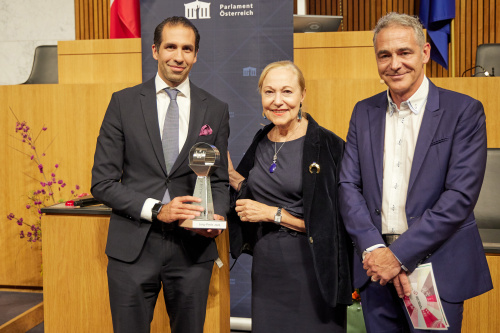 Verleihung der Kategorie "Preis der Jury" - Vorstandsvorsitzender Burgenland Energie Stephan Sharma