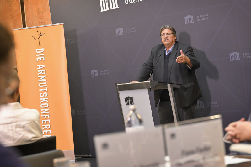 Begrüßung. Nationalratsabgeordneter Josef Muchitsch (SPÖ)