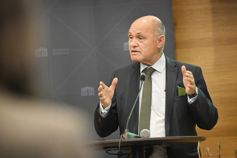 Begrüßung: Nationalratspräsident Wolfgang Sobotka (ÖVP)