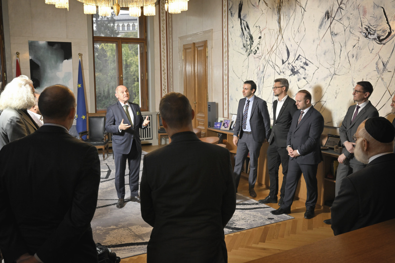 Begrüßung. Nationalratspräsident Wolfgang Sobotka (ÖVP)