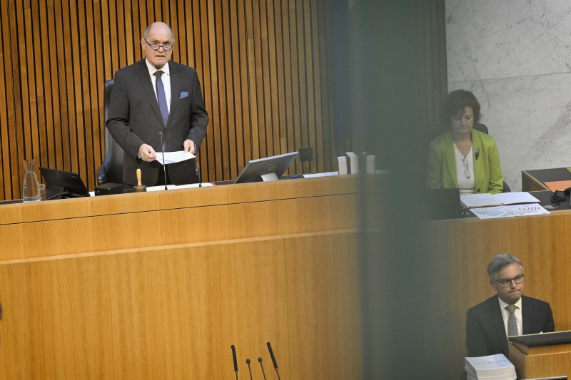 Nationalratspräsident Wolfgang Sobotka (ÖVP) am Präsidium