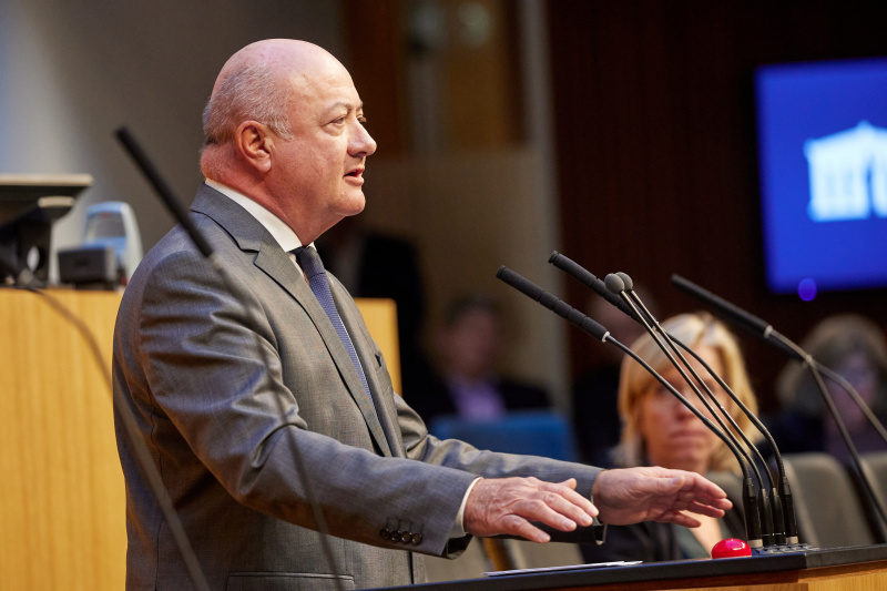 Am Rednerpult Nationalratsabgeordneter Christian Stocker (ÖVP)