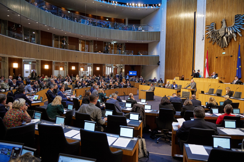 Am Rednerpult Nationalratsabgeordneter Christian Stocker (ÖVP)