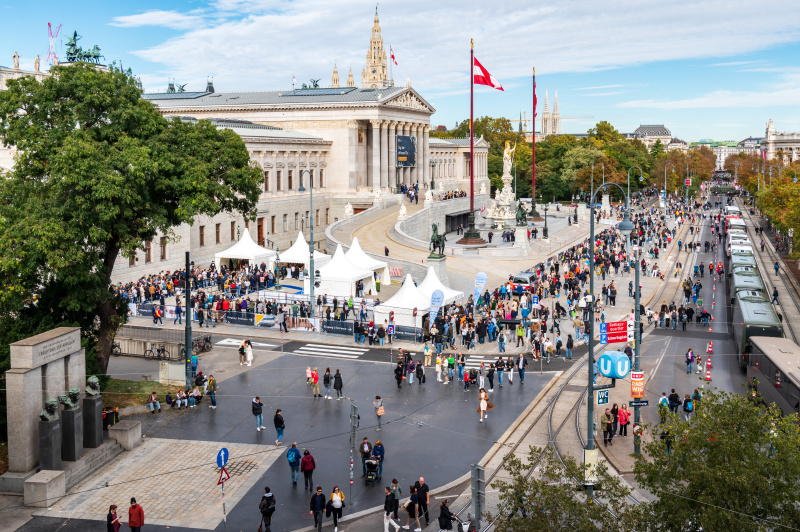 Blick auf das Parlamentsgebäude