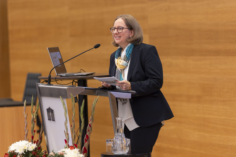 Perspektive einer Entsendeorganisation: Anna-Maria Marschner (FAMUNDI)